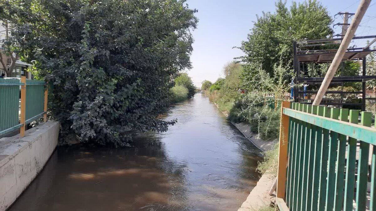 کانال انتقال آب گرمدره به پیاده&zwnj;راه تبدیل شد؛ رفع مخاطرات و معضل قدیمی