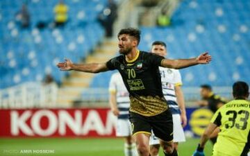 پرسپولیس نه؛ آقای گل در یک قدمی اتحاد کلبا 