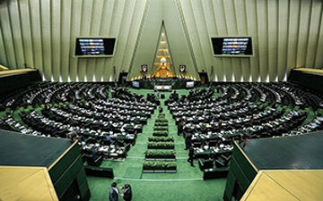 رئیس جمهور بودجه را به مجلس می‌برد/پاسخگویی دژپسند و اسلامی به مجلس
