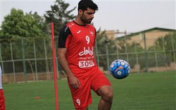  غیبت سوال برانگیز طارمى در تمرین پرسپولیس