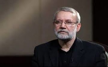 لاریجانی : آمریکا می تواند در مسائل اقتصادی با ایران همکاری داشته باشد