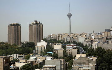 هشدار زردرنگ هواشناسی برای تهران: وزش باد شدید و خیزش گرد و خاک