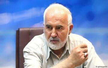 احمد توکلی: نمایندگان از مردم عذرخواهی کنند
