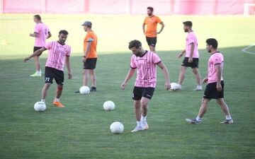 یحیی با تیم نصفه در سوپرجام
