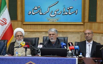 تاکید وزیر ارشاد بر نقش سرمایه‌اجتماعی، فرهنگ شهروندی و تمرکز بر اولویت‌ها در شورای‌فرهنگ عمومی