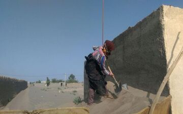  نیمی از روستاهای ریگان کرمان در محاصره شن های روان هستند