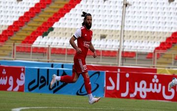 برترین بازیکن بازی تراکتور و شارجه مشخص شد