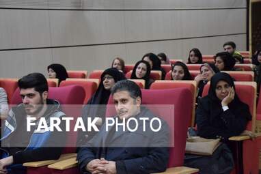 تجلیل از برگزیدگان جشنواره ملی مرز امن در کرمانشاه 