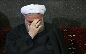 حضور روحانی در مراسم عزاداری عاشورای حسینی در حرم عبدالعظیم حسنی(ع) 