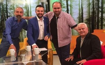  میزبانی شبکه 2 از "علی پروین"
