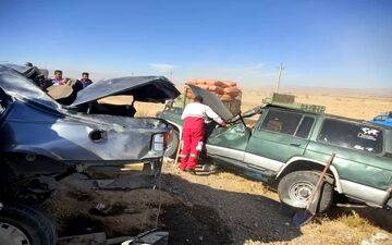 تصادف در جاده ابهر به قیدار زنجان ۱۲ مصدوم و فوتی بجا گذاشت