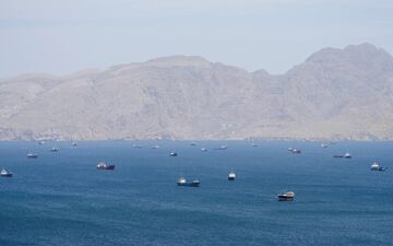 جزئیات اصابت پرتابه‌ به یک کشتی در شرق عمان
