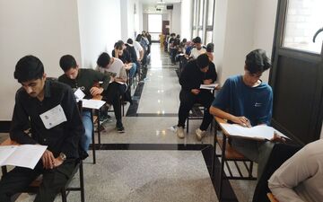 
کلید اولیه نوبت اول کنکور فردا منتشر می شود/ اعلام زمان اعتراض داوطلبان
