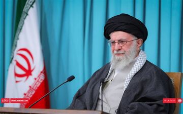 رهبر معظم انقلاب اسلامی : در وضع کنونی مذاکره با دولت آمریکا هیچ سودی برای ما ندارد