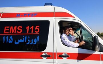 تلاش ۲۵ دقیقه‌ای اورژانس سرایان: نجات معجزه‌آسای جان مادر ۵۲ ساله از ایست قلبی-تنفسی

