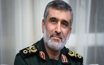 سردار حاجی‌زاده: روحیه جهادی عامل اصلی پیشرفت و خودکفایی صنعت موشکی است