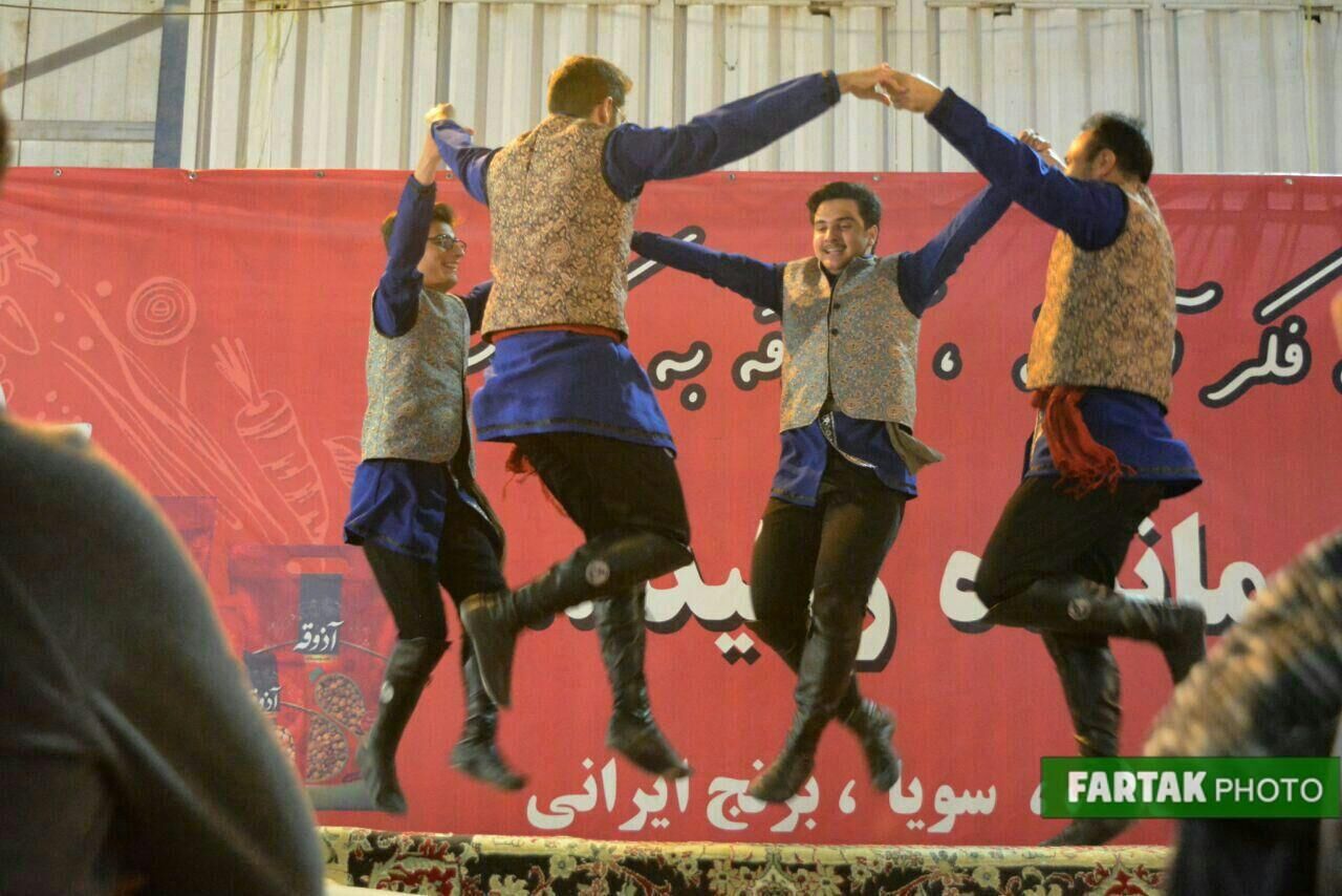 گزارش تصویری / جشنواره اقوام، نمایشگاه سوغات و صنایع دستی در کرمانشاه