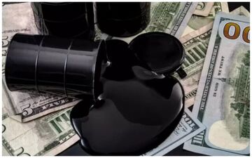 قیمت طلای سیاه در سراشیبی