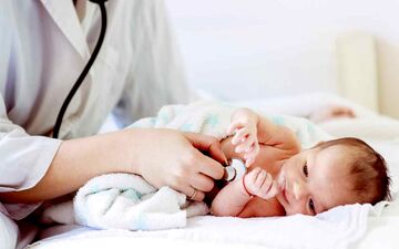 زن مجرد بدون رابطه جنسی حامله شد + عکس