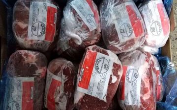 عرضه گوشت درجه‌یک وارداتی در میادین تهران: «گوشت‌ها تنظیم‌بازاری یا یارانه‌ای نیستند»
