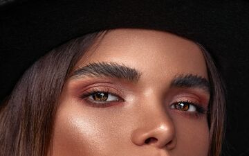 کاشت ابروی بدون جراحی و درد با میکرو کاشت ابرو