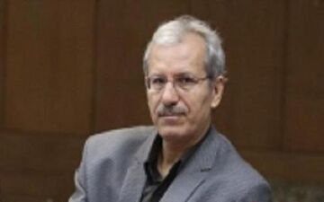 انتقاد علی دایی از من باعث شد که بروم و حقوق بخوانم