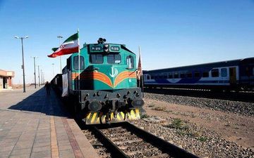 نخستین قطار گردشگری راه ابریشم به مقصد سمنان راه اندازی می‌شود