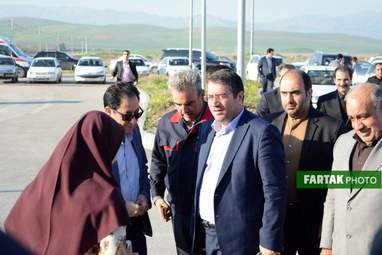 بازدید وزیر صمت و اشستاندار کرمانشاه از قوطی‌سازی زمزم