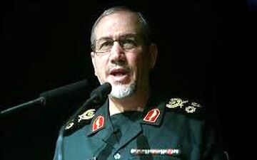 بعید می‌دانم خطر تهاجمی زودهنگام به سراغ ما بیاید