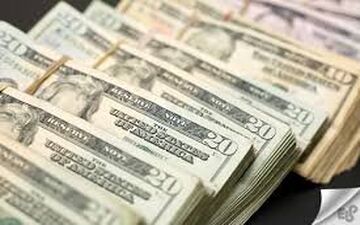 دلار ۴۲۰۰ تومانی چندین برابر مبلغ یارانه رانت می‌آورد