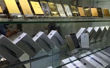 سقوط قیمت آیفون در بازار تهران + جدول