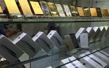سقوط قیمت آیفون در بازار تهران + جدول