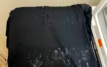 دلایل سفیدک زدن لباس بعد از شستشو