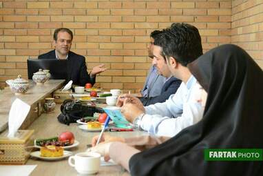 نشست خبری قائم مقام موسسه آموزش عالی جهاددانشگاهی کرمانشاه با اصحاب رسانه به روایت تصویر