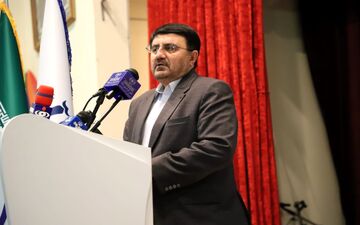 توسعه و پیشرفت ایران اسلامی در گرو عمکرد معلمان است