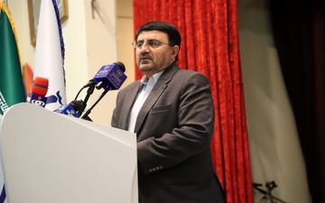 توسعه و پیشرفت ایران اسلامی در گرو عمکرد معلمان است