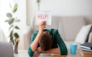 کنترل‌گری ممنوع؛ راهکار روان‌شناس برای پیشگیری از رفتارهای پرخطر نوجوانان

