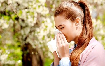 
آلرژی بهاری و علائم آن
