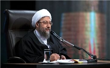 هویت مستقل اسلامی از هر بمب اتمی برای غرب خطرناک‌تر است/ در پیچ و خم‌های کنونی سنگ بنای جامعه ولایت فقیه است