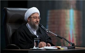 هویت مستقل اسلامی از هر بمب اتمی برای غرب خطرناک‌تر است/ در پیچ و خم‌های کنونی سنگ بنای جامعه ولایت فقیه است