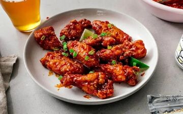 طرز تهیه خوراک مرغ کره‌ ای رستورانی | دستور پخت خوشمزه و متفاوت با طعمی آسیایی