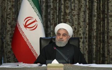 روحانی: مرخصی زندانیان تا پایان اردیبهشت تمدید شد/ تعطیلی اماکن مذهبی و مساجد حداقل تا نیمه اردیبهشت ماه


