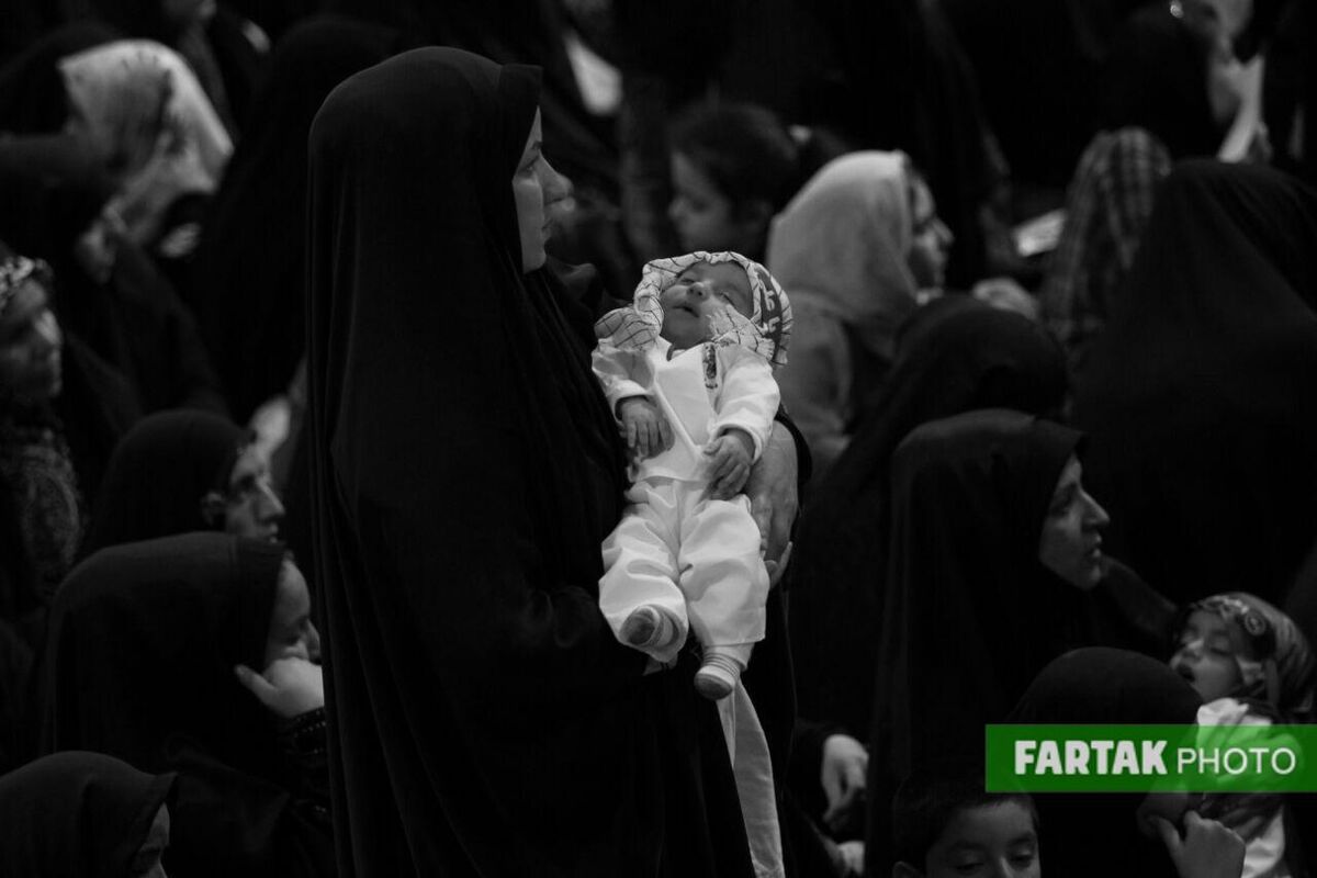اختصاصی/ تصاویری دیدنی از تجمع بزرگ شیرخوارگان حسینی در مصلی امام خمینی تهران