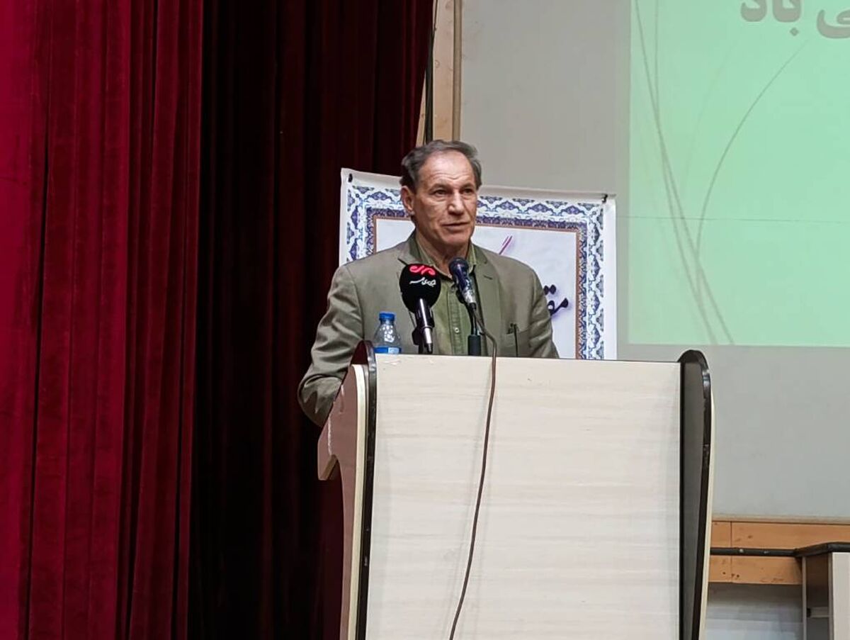 خانواده اساسی‌ترین بنیان اجتماعی در تربیت دانش‌آموزان است/ افزایش۴ برابری قبولی دانش‌آموزان استان در دانشگاه‌ها 