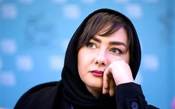 هانیه توسلی با موهای تراشیده در پشت صحنه یک فیلم