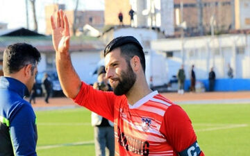 پرسپولیسی دو آتشه، گرفتار در سیل و طوفان مازندران! +عکس