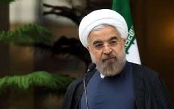 دست منتقد سازنده را می بوسیم، اما تخریب امید ملت خیانت به کشور است