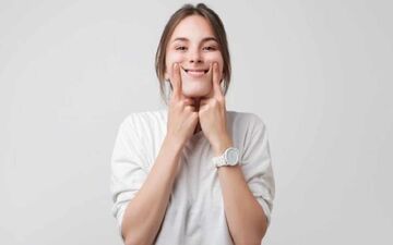 میخوای بدونی چی تو دل عشقت میگذره؟ سبک خندیدن رو بگو تا بهت بگم