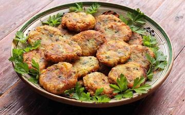 ترفند بسیار عالی برای درست کردن کوکوی سیب زمینی خوشمزه /اینجوری سرخ کن تا چرب و چیلی هم نشه!