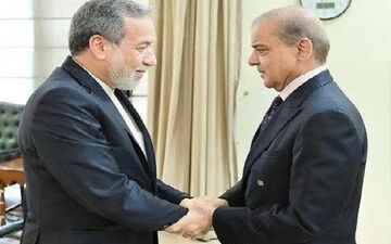 شهباز شریف در تماس تلفنی با عراقچی، تسلیت گفت